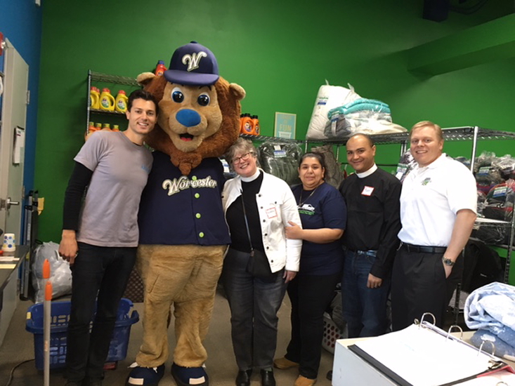 Laundry Love Suds Up Laundromat